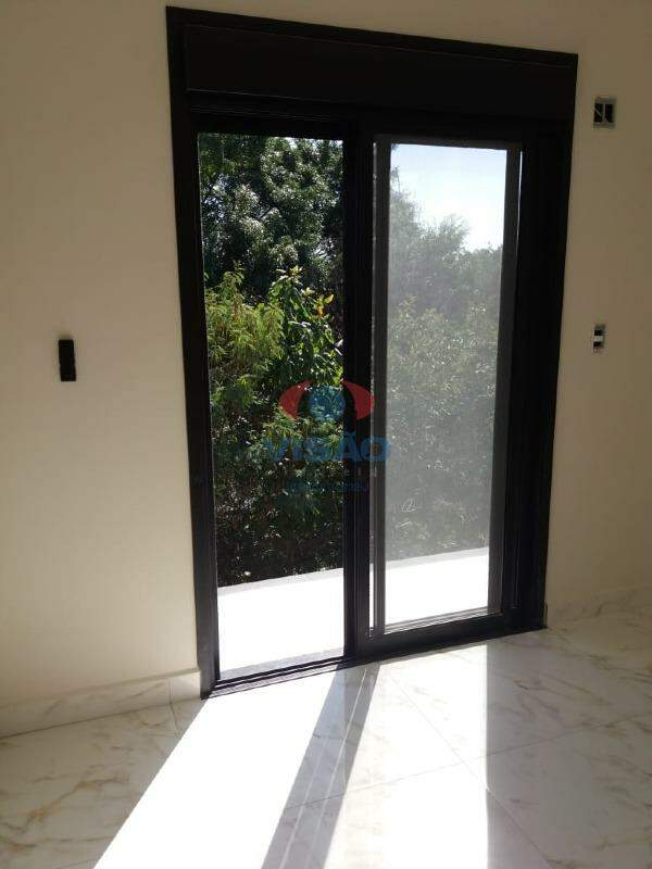 Casa em condomínio à venda no Jardins Di Roma: 