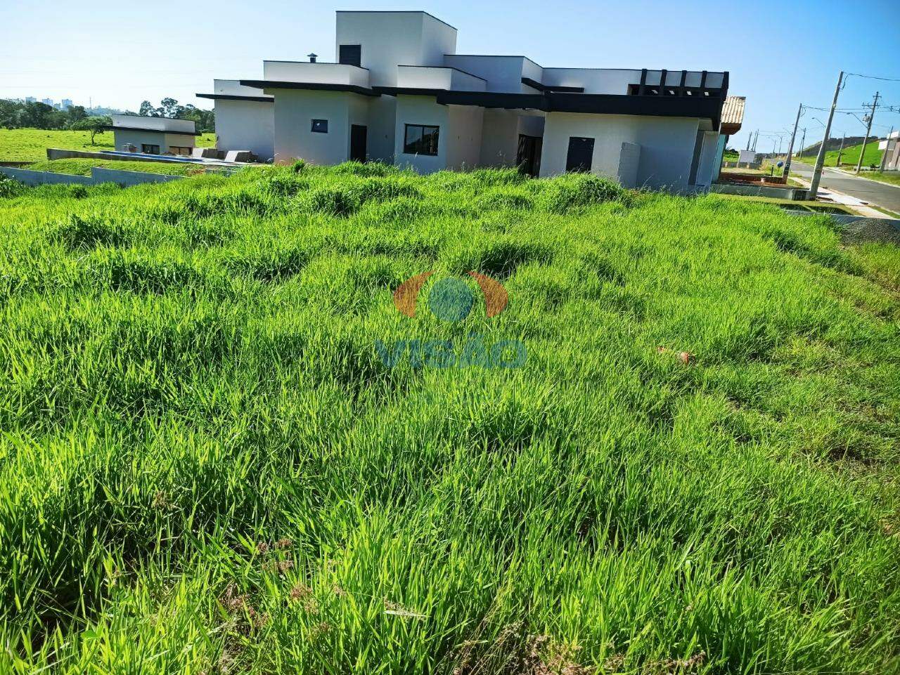 Terreno em condomínio à venda no Jardim Quintas da Terracota: