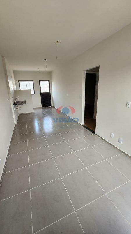 Casa à venda no Parque Barnabé: 