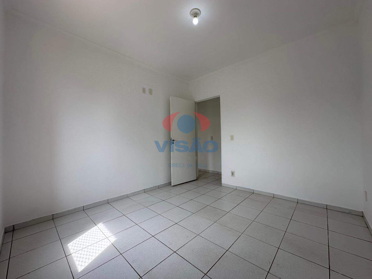 Apartamento para aluguel no Vila Brizzola: 