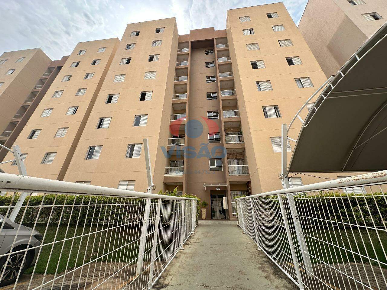 Apartamento para aluguel no Vila Brizzola: