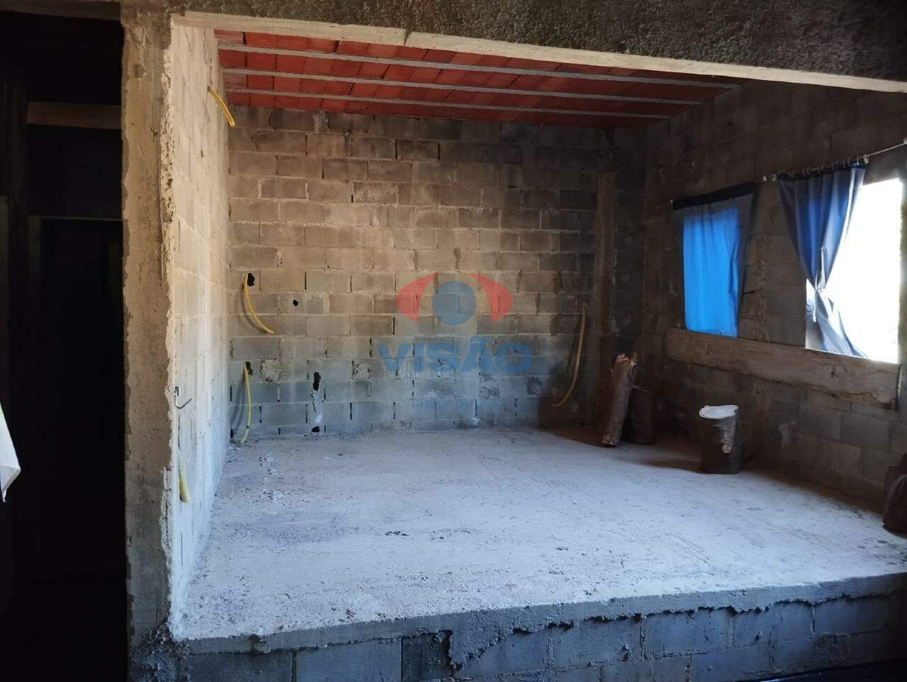 Casa em condomínio à venda no Terras de Itaici: