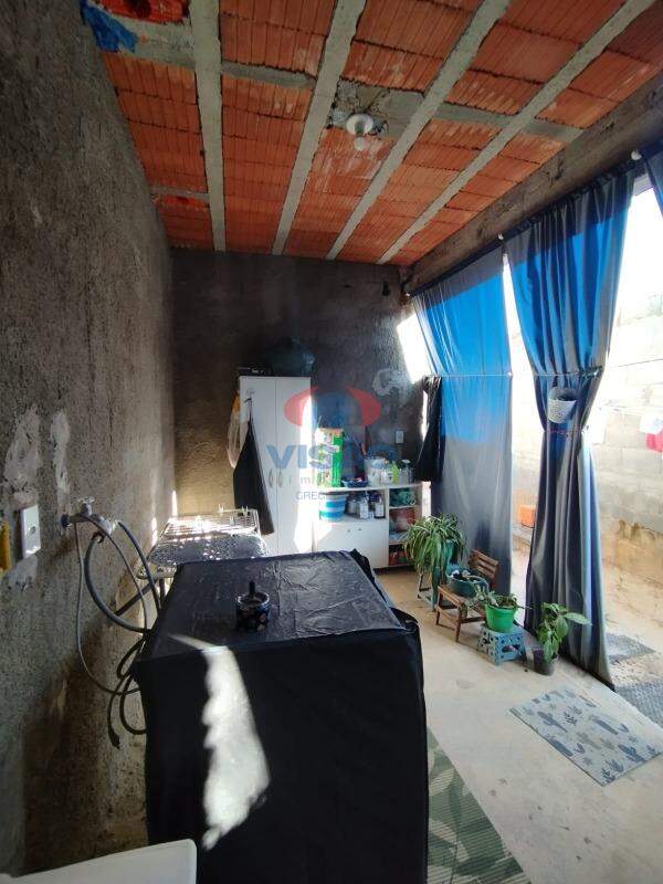 Casa em condomínio à venda no Terras de Itaici:
