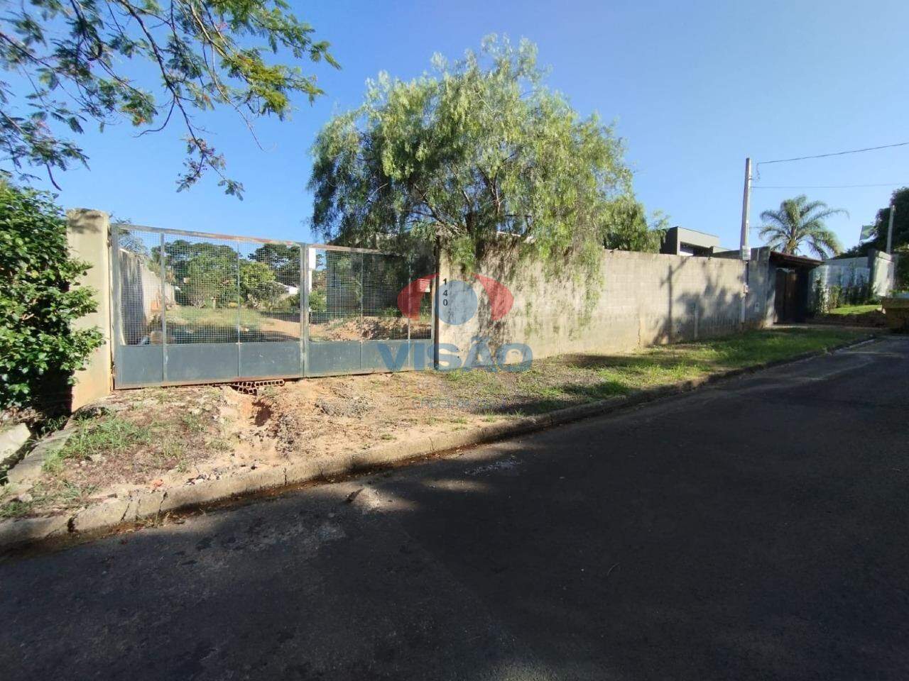 Casa em condomínio à venda no Terras de Itaici: 