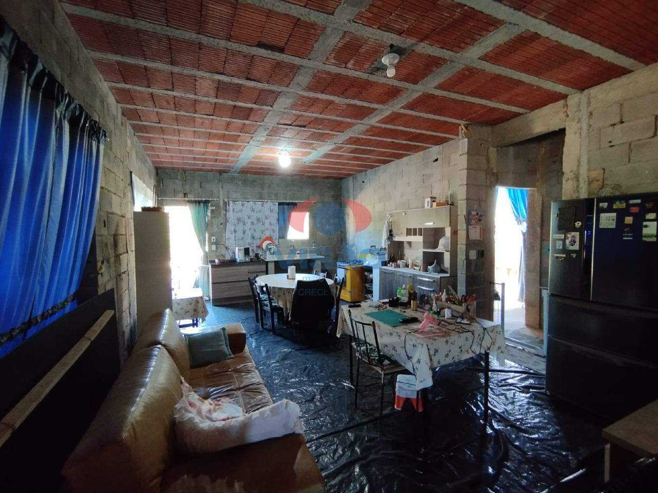 Casa em condomínio à venda no Terras de Itaici:
