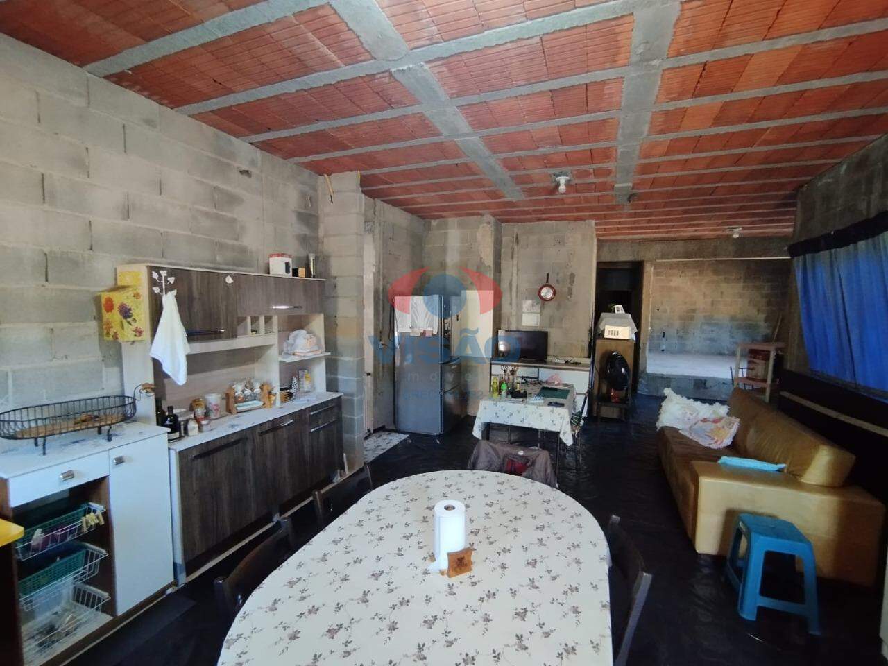 Casa em condomínio à venda no Terras de Itaici: