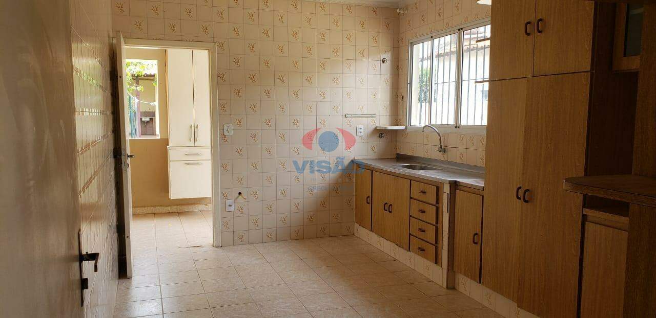 Casa para aluguel no Vila Furlan:
