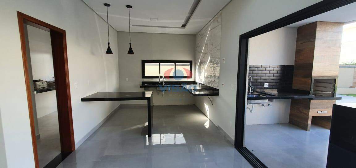Casa em condomínio à venda no Portal dos Bandeirantes Salto: 