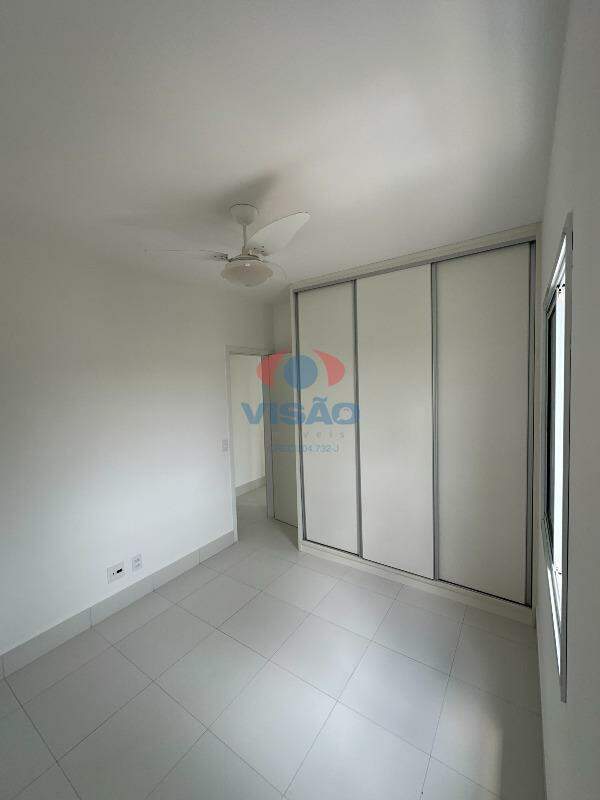 Apartamento à venda no Jardim Santiago: