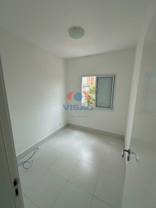 Apartamento à venda no Jardim Santiago: