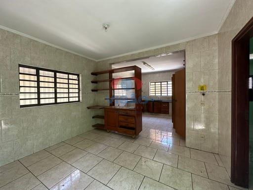 Casa à venda no Jardim Pau Preto: