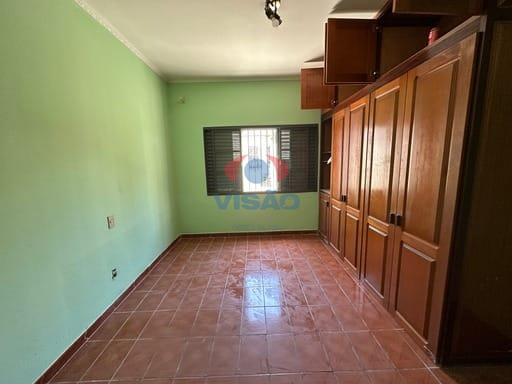 Casa à venda no Jardim Pau Preto: