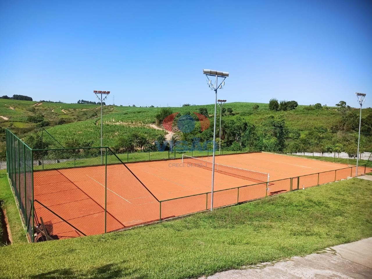 Terreno em condomínio à venda no Jardim Quintas da Terracota: 