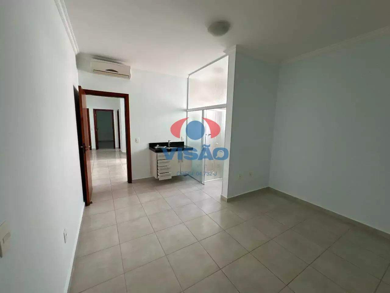 Casa em condomínio à venda no Jardim Portal de Itaici: