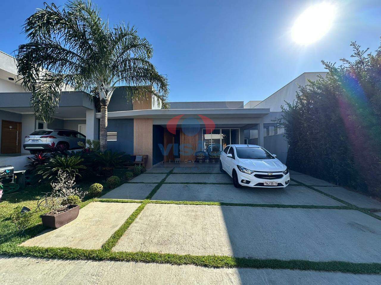 Casa em condomínio à venda no Jardim Residencial Maria Dulce: 