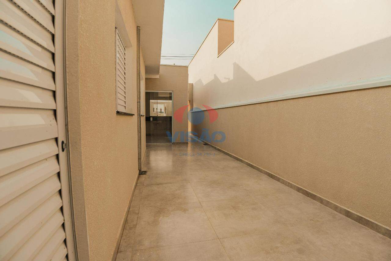 Casa à venda no Jardim Monte Carlo: