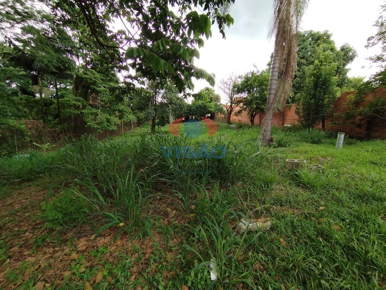 Terreno em condomínio à venda no Itaici: