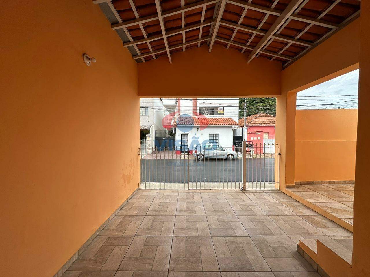 Casa para aluguel no Centro: 