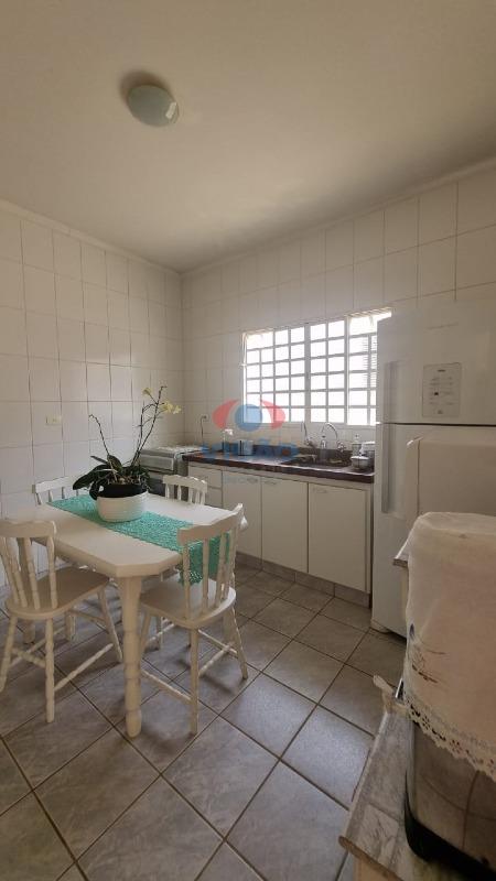 Casa à venda no Centro: 