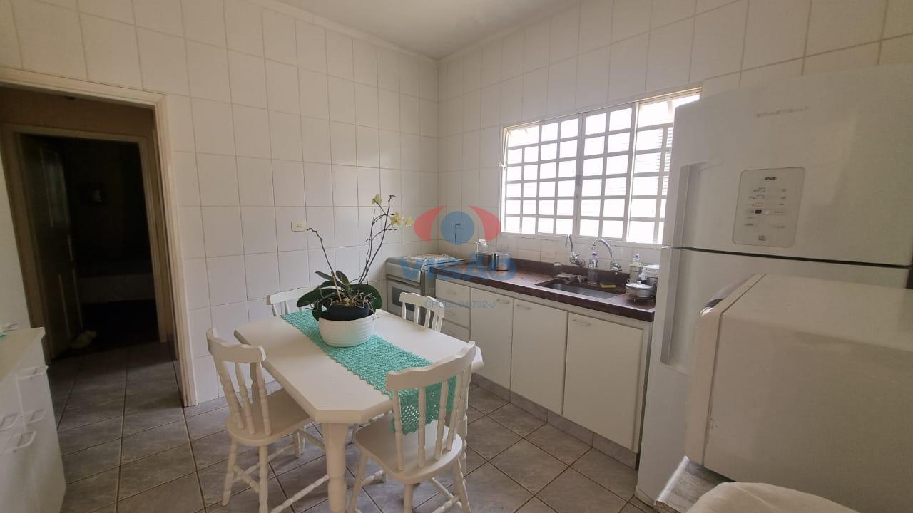 Casa à venda no Centro: 