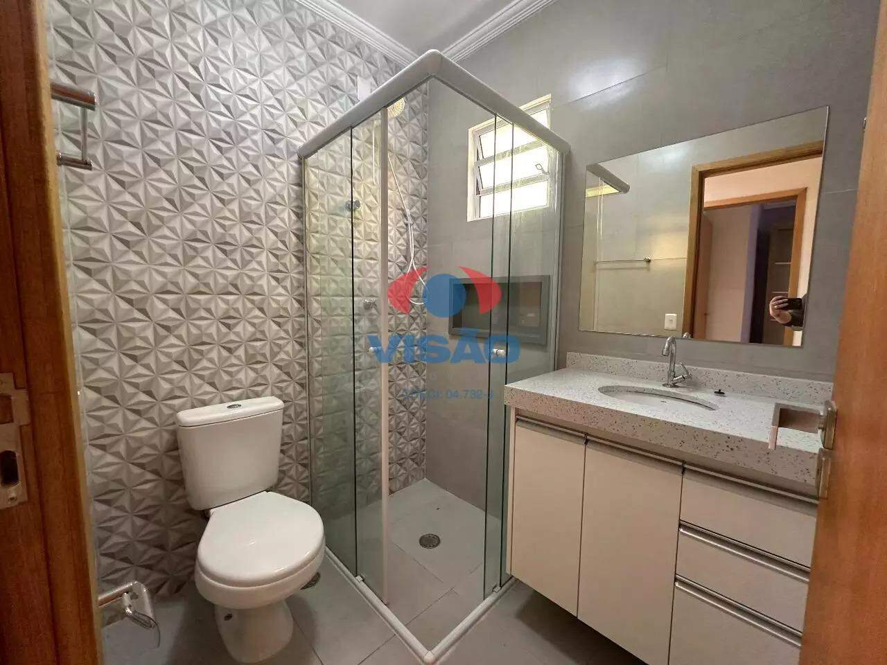 Casa em condomínio à venda no Jardim Pedroso: 