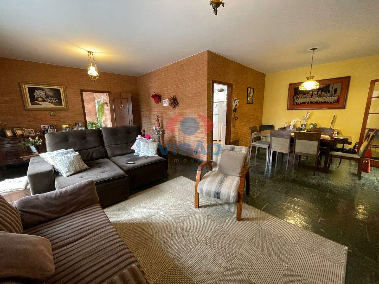 Casa à venda no Jardim Pau Preto: 