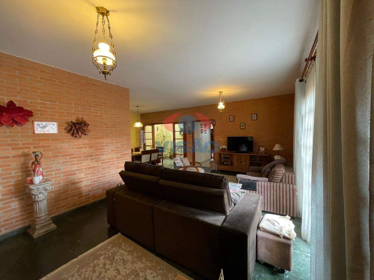 Casa à venda no Jardim Pau Preto: 