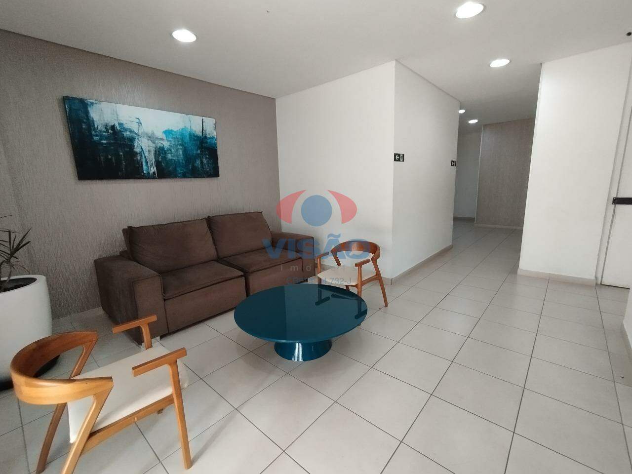 Apartamento à venda no Bairro Pau Preto: Hall