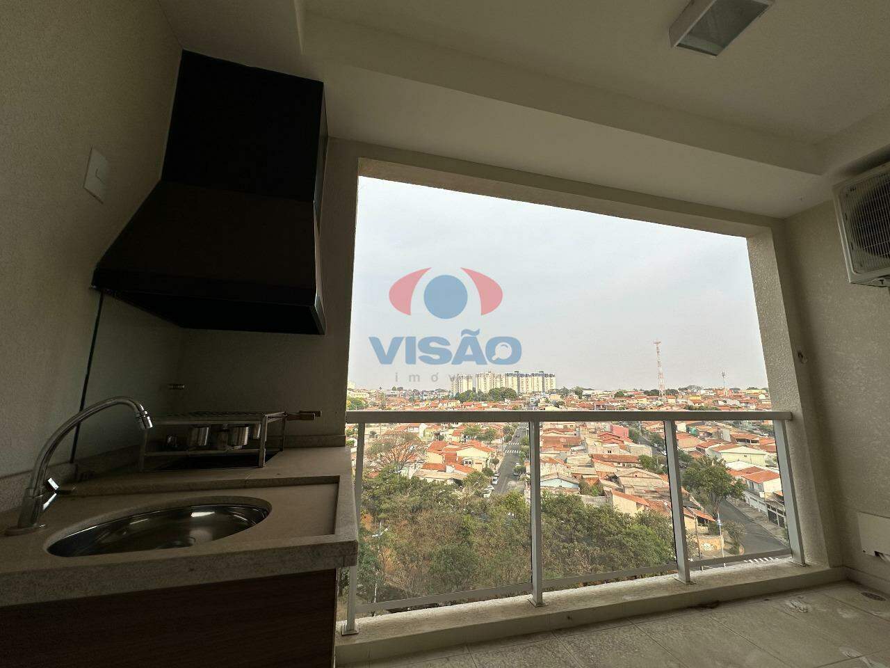 Apartamento à venda no Bairro Pau Preto: Varanda gourmet