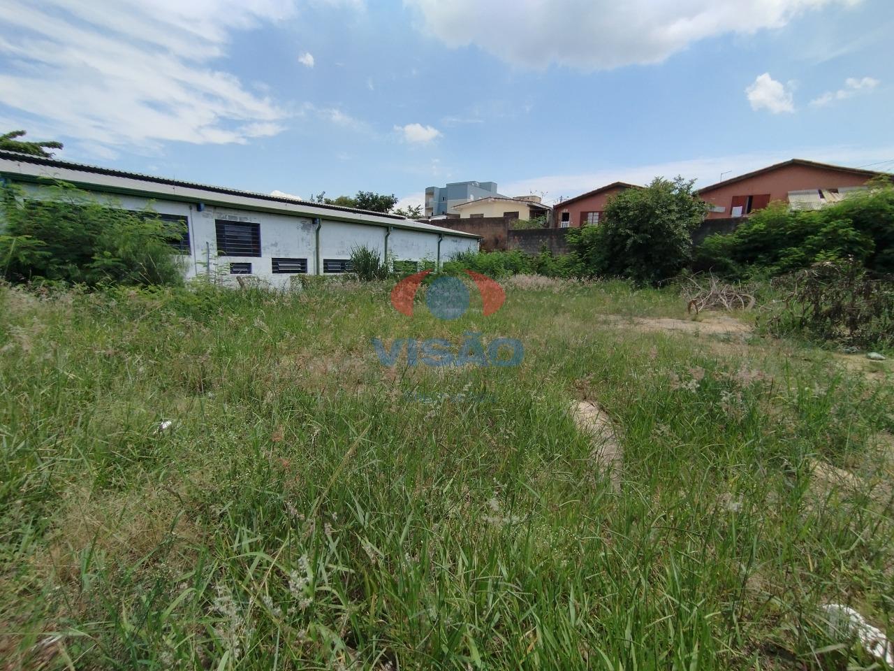 Terreno à venda no Jardim do Sol: 