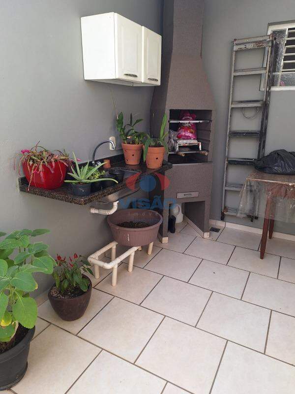 Casa à venda no Jardim Colonial: