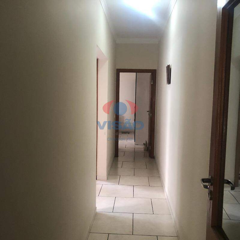 Casa à venda no Jardim Colonial: