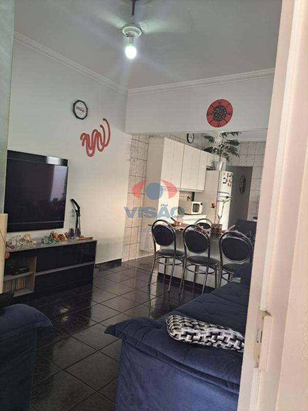 Casa - Sobrado à venda no Jardim Adriana: 