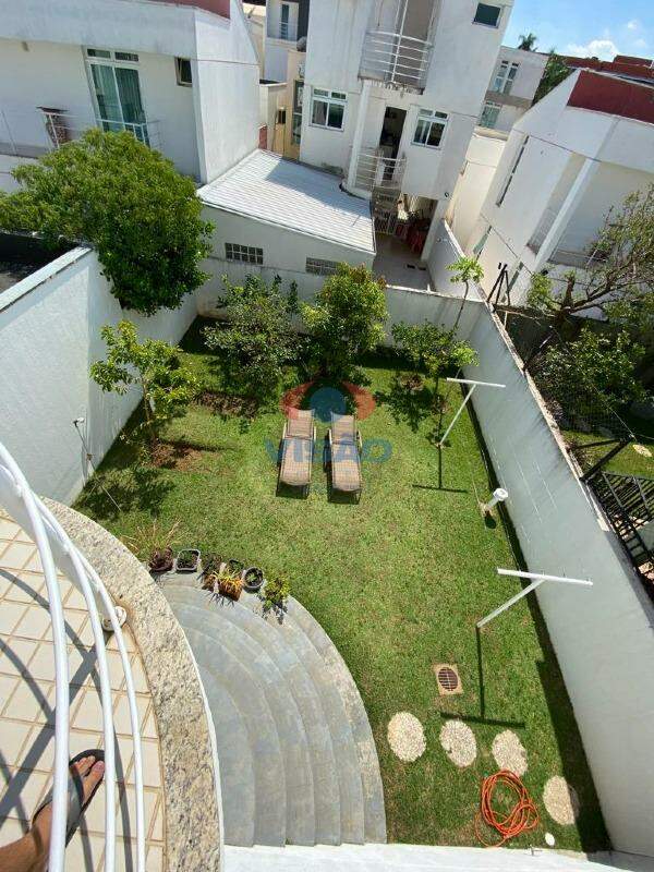 Casa em condomínio à venda no Vila Aurora: 