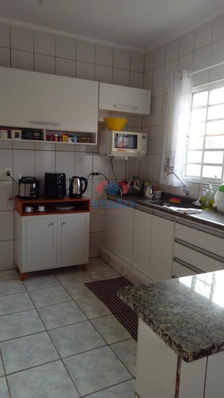 Casa à venda no Jardim Pau Preto: