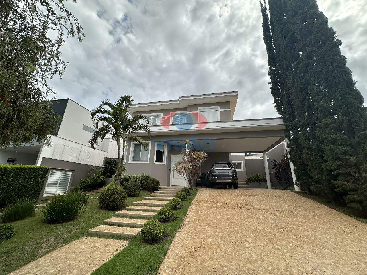 Casa em condomínio à venda no Jardim Vila Paradiso: