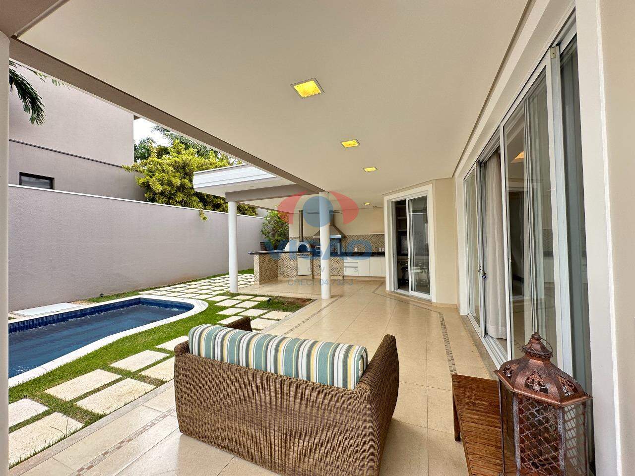 Casa em condomínio à venda no Jardim Vila Paradiso: 