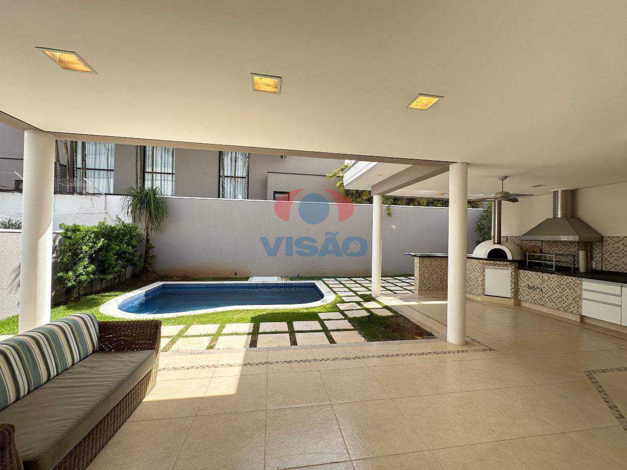 Casa em condomínio à venda no Jardim Vila Paradiso: 