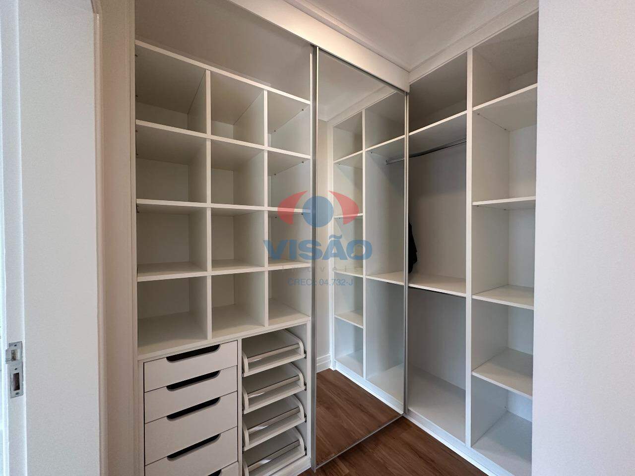 Casa em condomínio à venda no Jardim Vila Paradiso: 