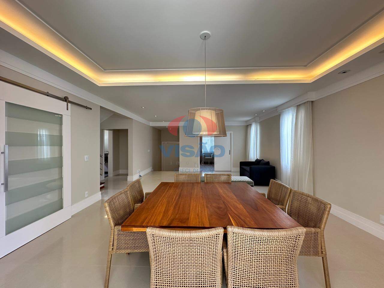 Casa em condomínio à venda no Jardim Vila Paradiso: