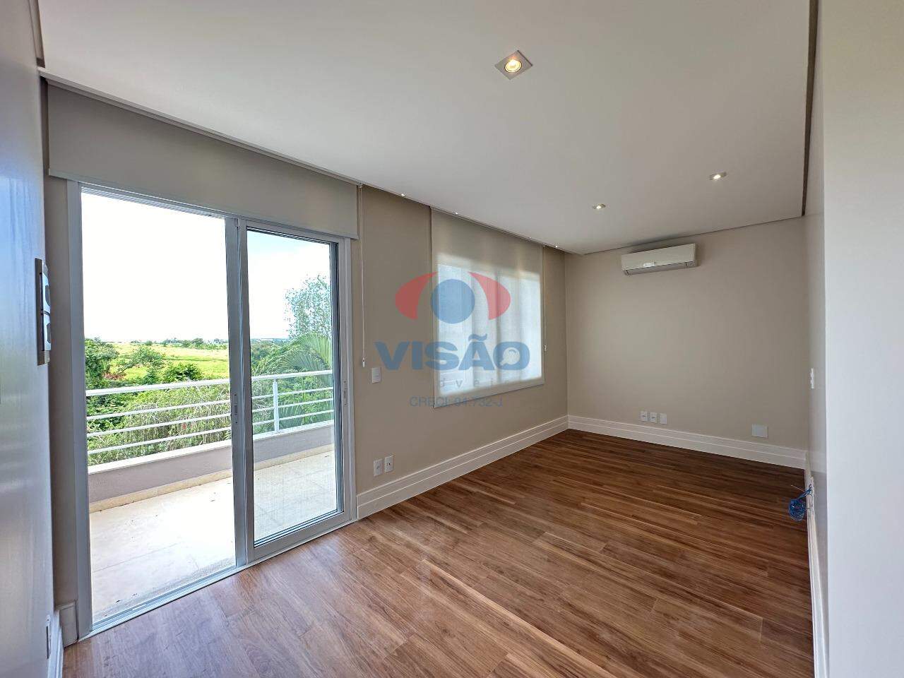 Casa em condomínio à venda no Jardim Vila Paradiso: 
