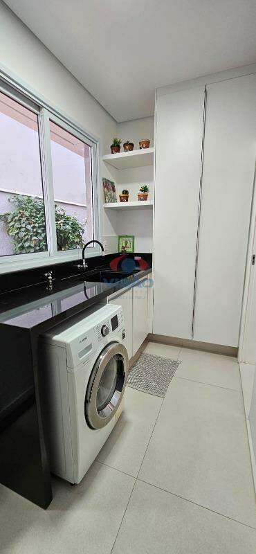 Casa em condomínio à venda no Jardim Residencial Dona Maria José: 