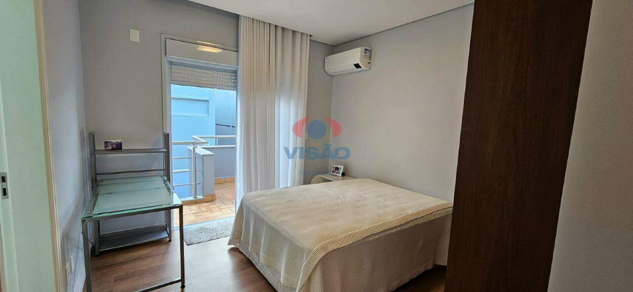 Casa em condomínio à venda no Jardim Residencial Dona Maria José: 