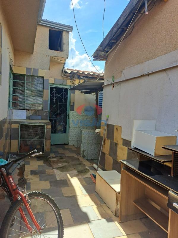 Casa à venda no Vila Brizzola: 