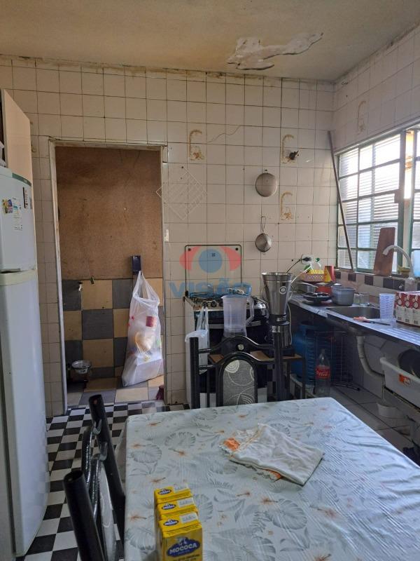 Casa à venda no Vila Brizzola: 