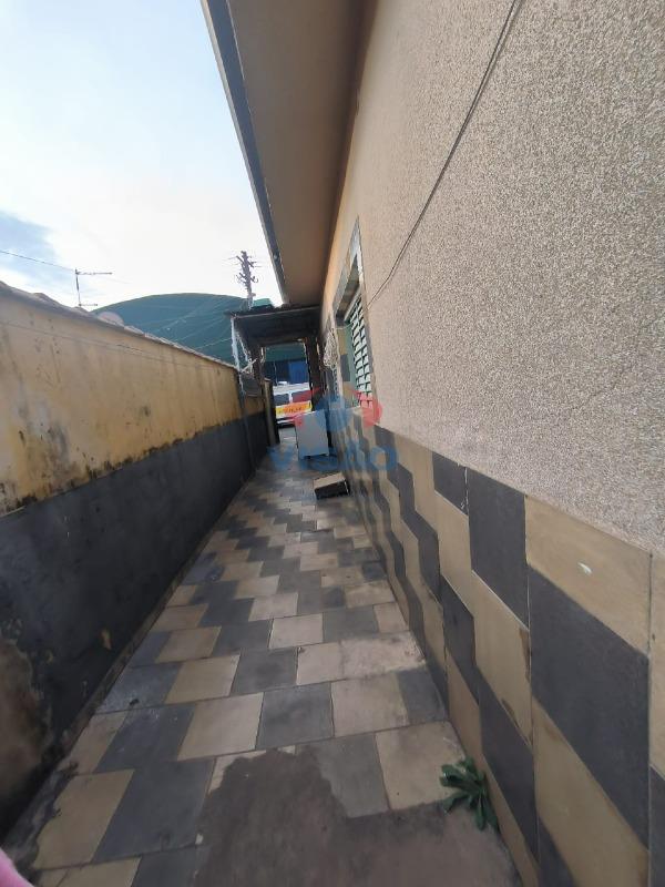 Casa à venda no Vila Brizzola: 