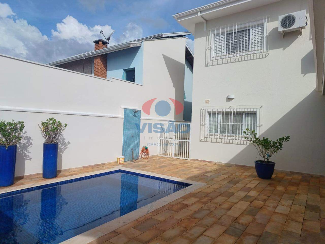 Casa em condomínio à venda no Jardim Residencial Villa Suíça: 