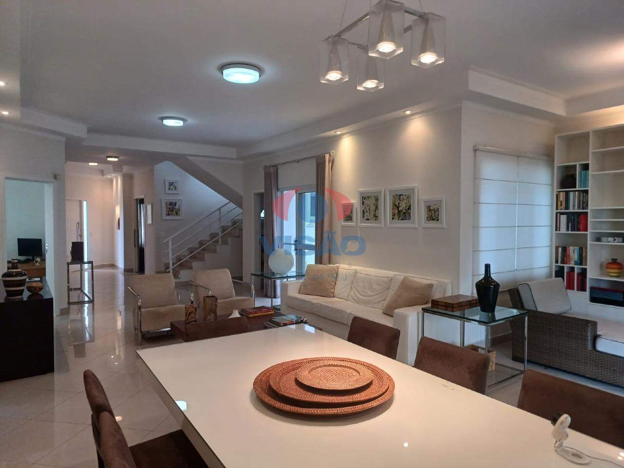 Casa em condomínio à venda no Jardim Residencial Villa Suíça: 