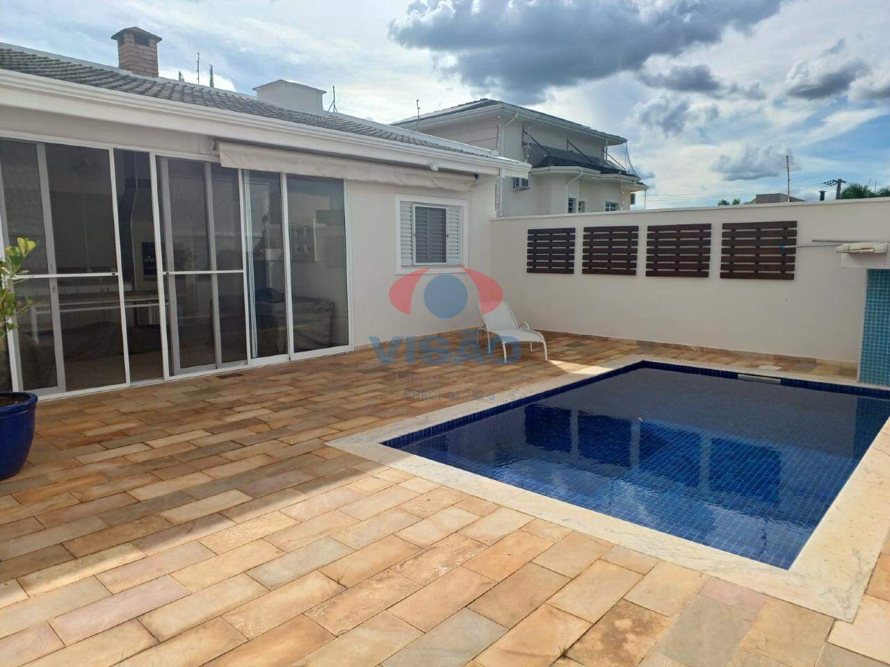Casa em condomínio à venda no Jardim Residencial Villa Suíça: 