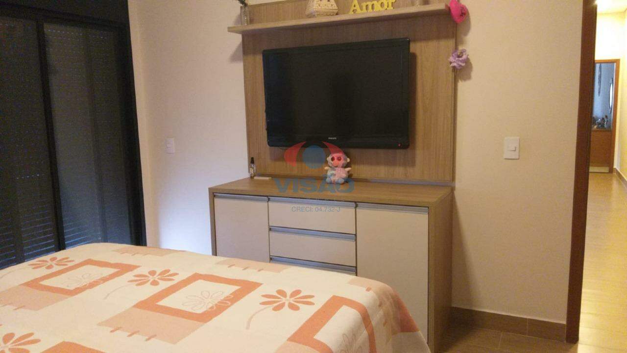 Casa em condomínio à venda no Jardim Mantova: